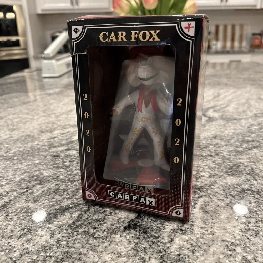 CARFAX CAR FOX BOBBLEHEAD FIGURE 2020 Elvis Viva‎ Las Vegas Bobble Head #29